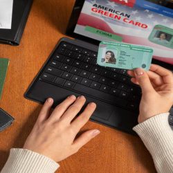 Novos Caminhos para o Green Card: Oportunidades Emergentes em 2025